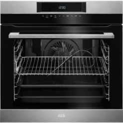 AEG 9000 SteamPro Dampfbackofen / Dampfreinigung / MaxiKlasse™ - Extra Großer Garraum (70 Liter) / Schwarz BSK792280B -Küchenbedarf Laden da04d33a 9159 43da a3e9 e5327d058ad8